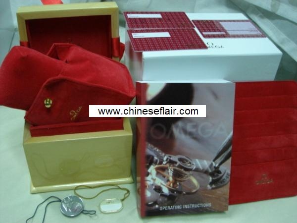 Omega Wooden Watch Box / Luxury Box for Lady Omega Wooden Watch Box / Luxury Box for Lady